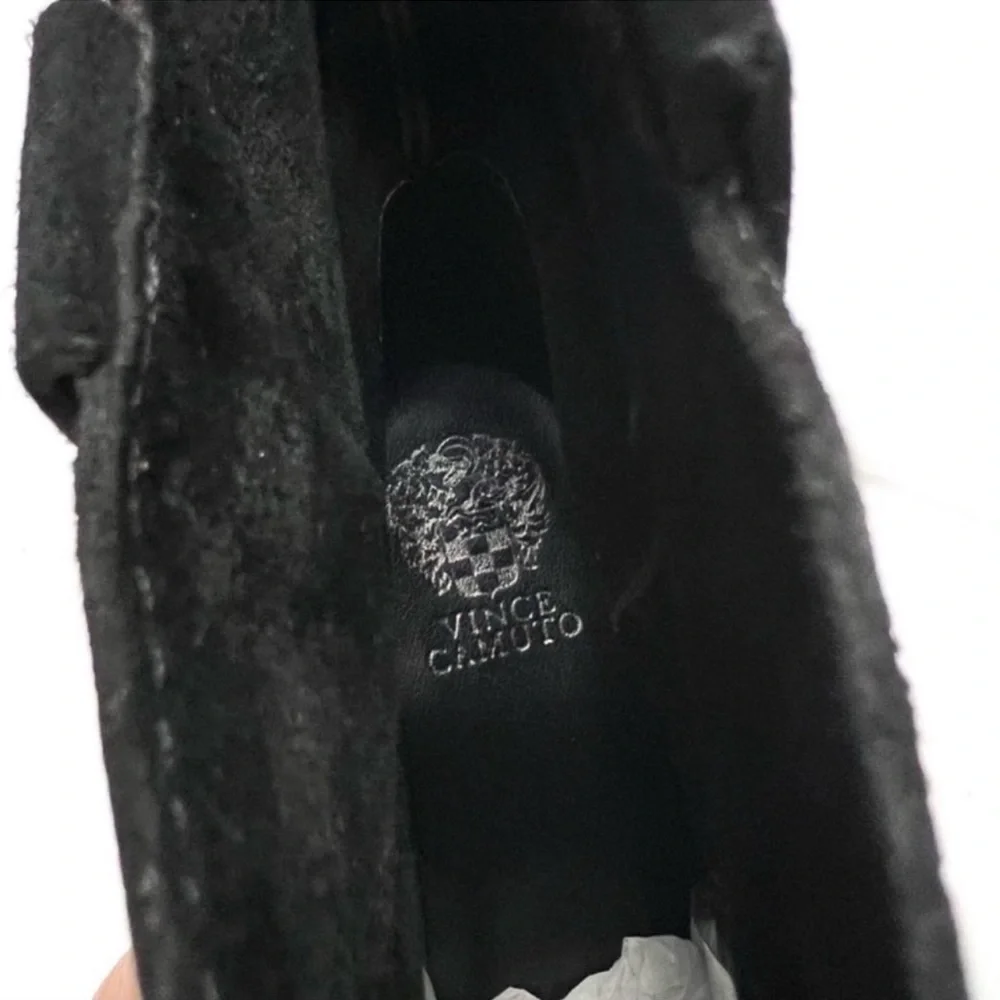 Vince Camuto Ankle Boots Black Suede Western Style Block Heel Maves Size 10.5